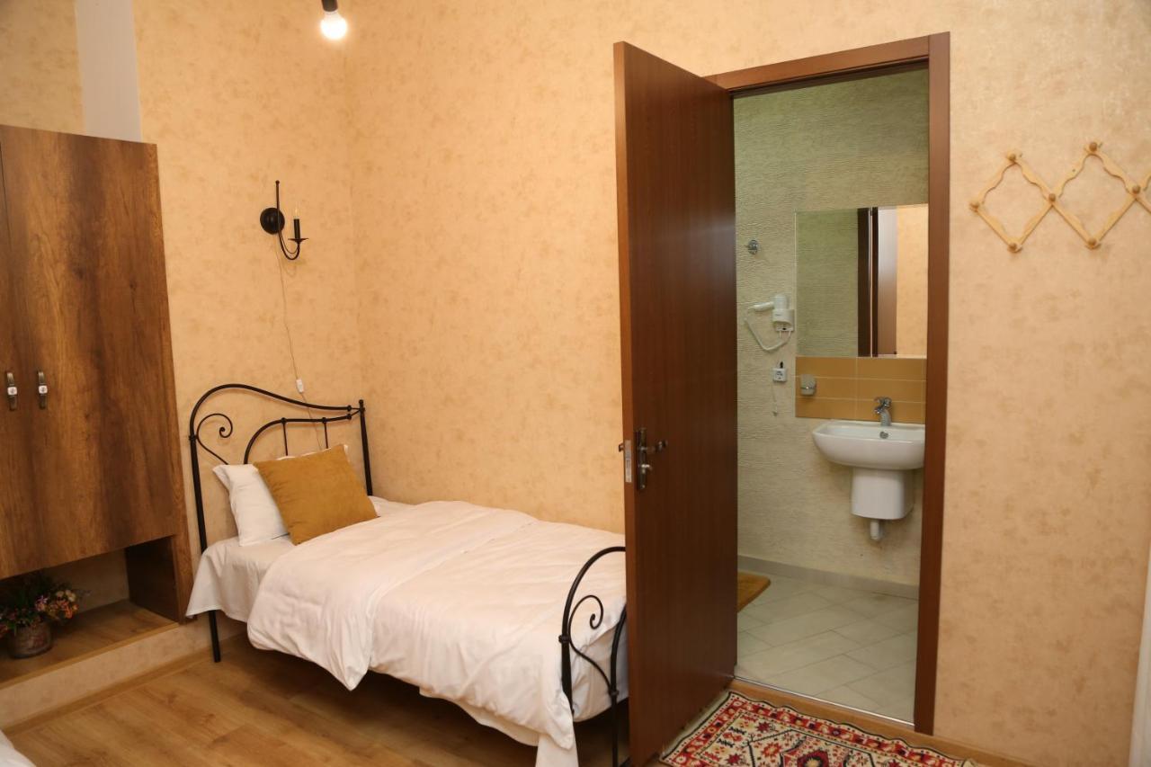 Atlant Hotel Tbilisi Ngoại thất bức ảnh