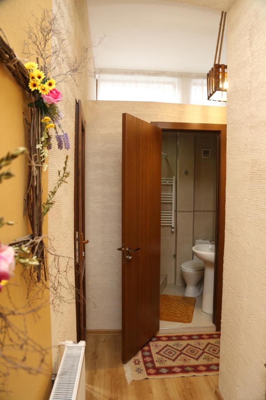 Atlant Hotel Tbilisi Ngoại thất bức ảnh